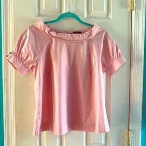Pink short-sleeve blouse